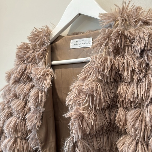 American Threads Shaggy Coat Jacket Sand Brown Tan Neutral Fuzzy Fur Size Medium - Picture 4 of 14